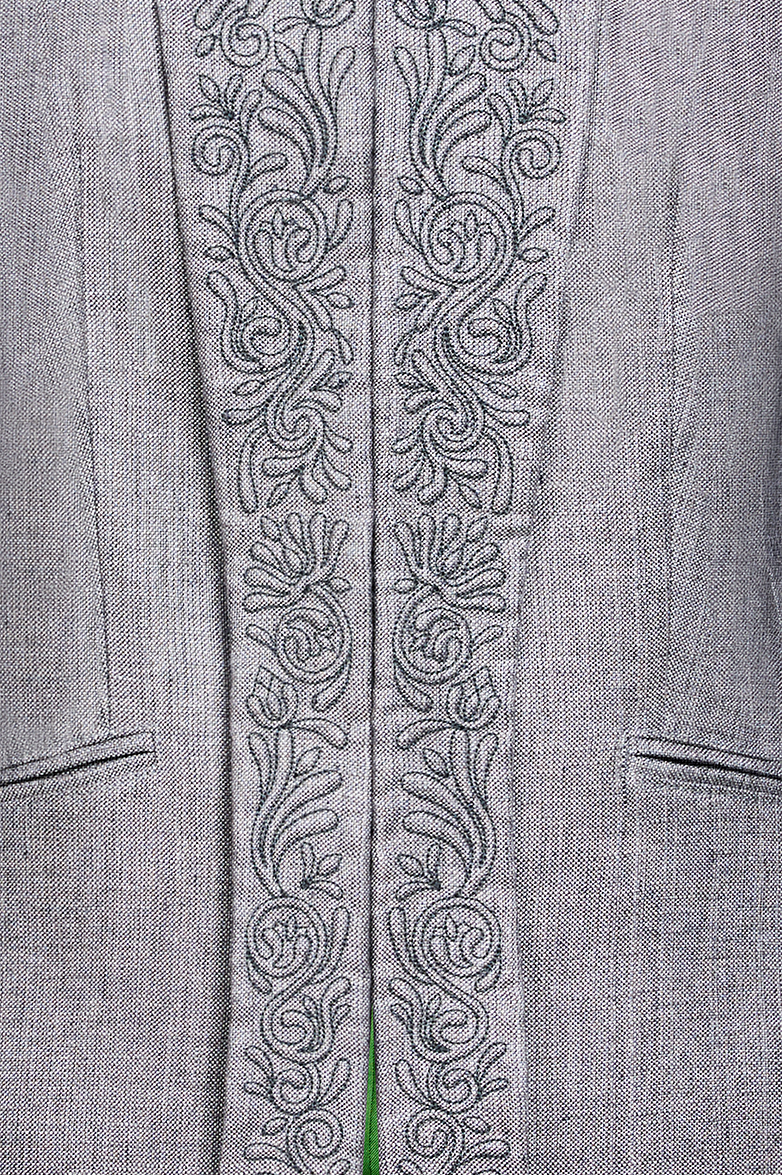 Jacke mit Lederhosen-Stickerei - Bild 4