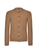 Traditionelle Strickjacke
