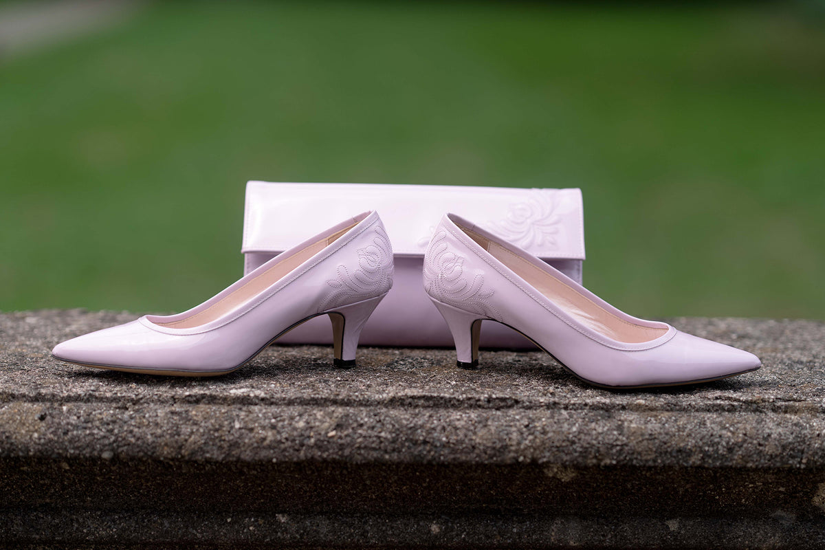Pumps mit Reliefstickerei - Bild 1
